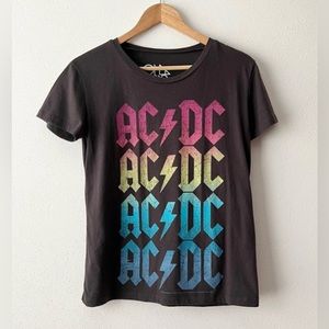 NWOT Chaser AC⚡️DC Rainbow Graphic Short Sleeve Tee - AC/DC, Charcoal Gray, XS